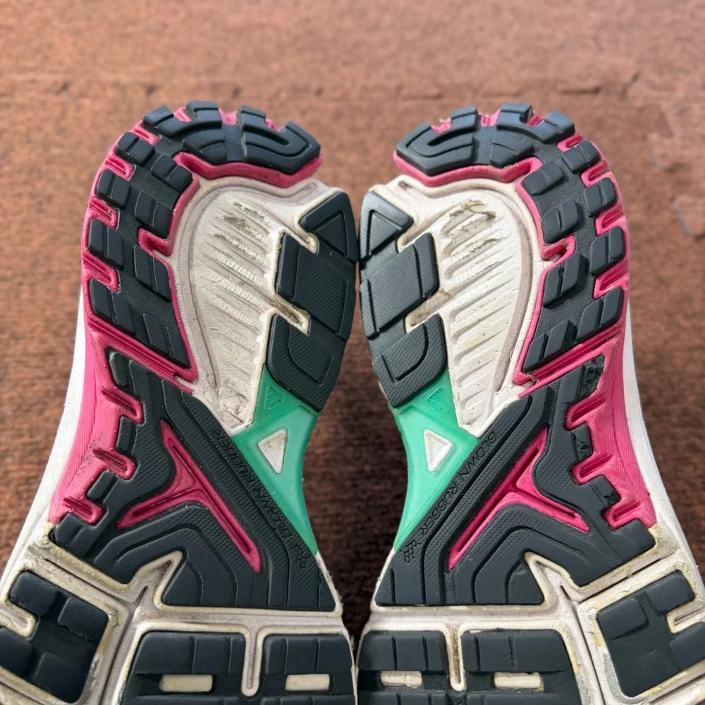 Brooks Ravenna 7‎ Womens Running Shoes Pink Grey Teal Athletic Sneakers size 11